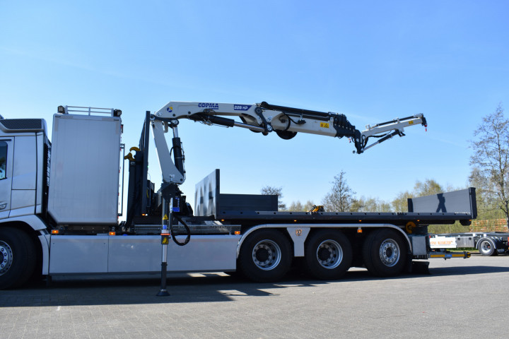 Laadkraan Op Container Copma Volvo (2)
