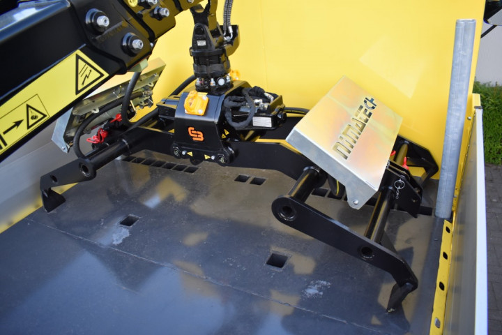 Laadkraan Rijplaten Volvo Tajfun Liv Maes Elektro (8) 2