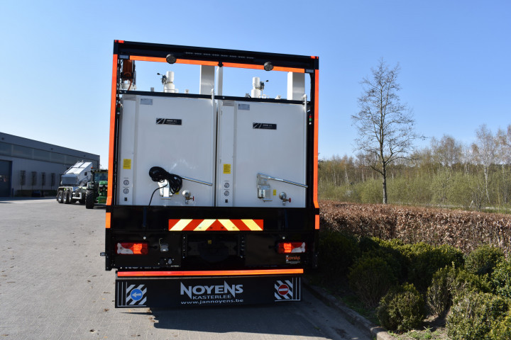 Nijs Wegmarkering Smeltketels Scania Carrosseriebouw (3)