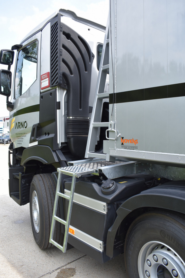 Opbouw Slachtafval Arno Progra Renault Hulshout (4)