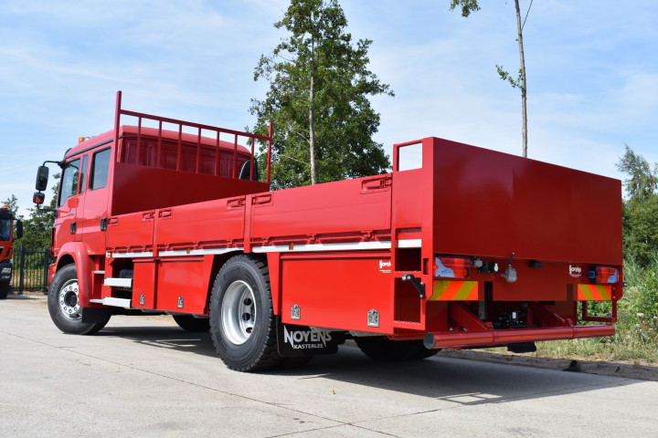 Open Laadbak Zijborden Gereedschapskoffer Vrachtwagenopbouw Rijkevorsel Man (10)