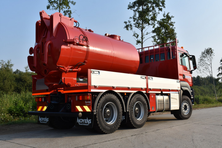 Open Laadbak Zijborden Vat Backx Sint Lenaarts Man (2)