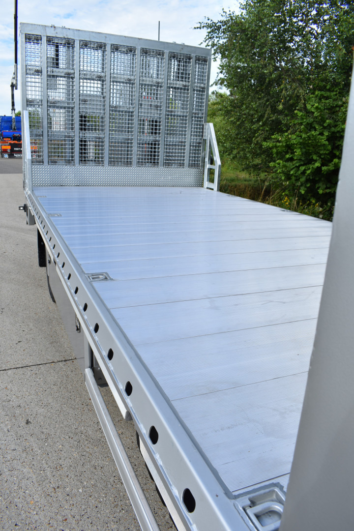 Open Laadplateau Iveco Oprijramp Dhollandia Omct Vuurvast Averbod (3)