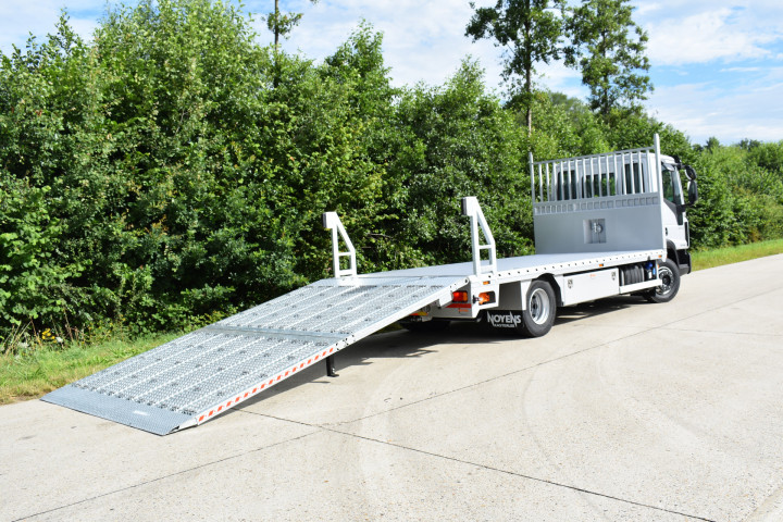 Open Laadplateau Iveco Oprijramp Dhollandia Omct Vuurvast Averbod (7)