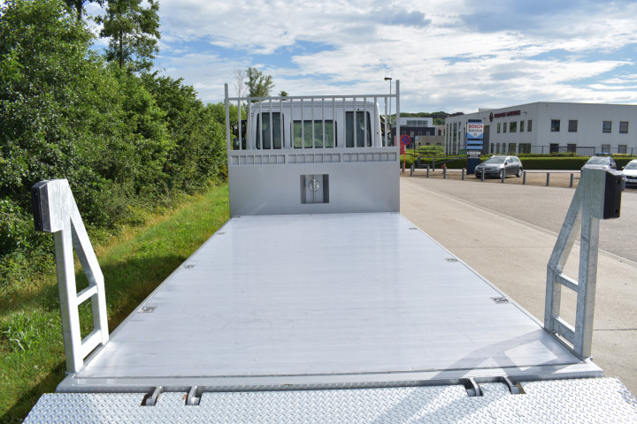Open Laadplateau Iveco Oprijramp Dhollandia Omct Vuurvast Averbod (8)