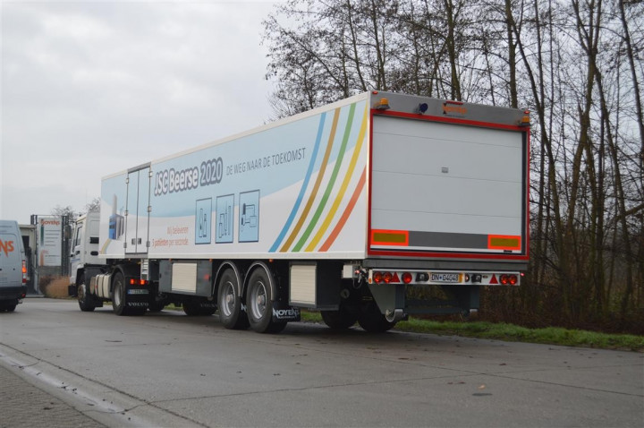 Oplegger Intern Transport Janssen Pharmaceutica (3)