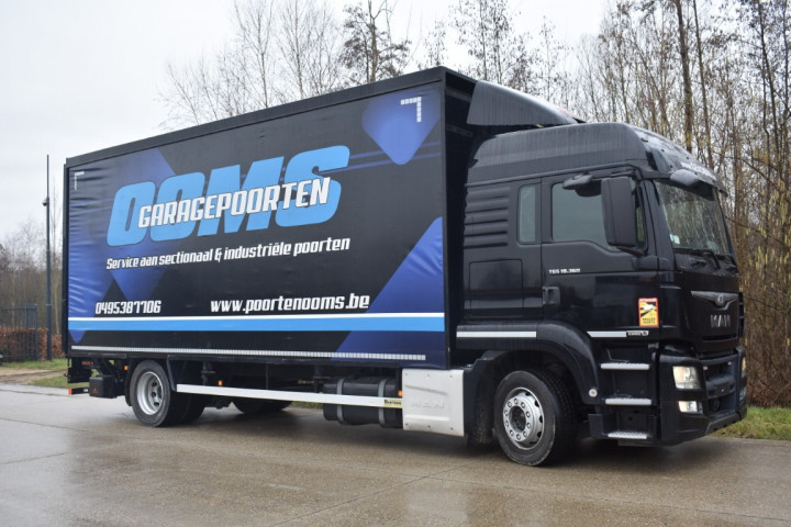 Schuifzeil Laadbrug Dhollandia Ooms Garagepoorten (1)