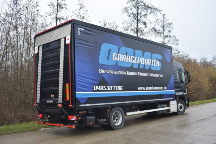 Schuifzeil Laadbrug Dhollandia Ooms Garagepoorten (2)