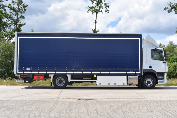 Schuifzeilopbouw Huifopbouw Daf Berlaar Transport Carrosseriebouw (2)