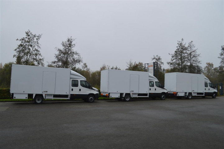 Schuifzeilopbouw Huifopbouw Iveco Daily Olen Beneens (7)