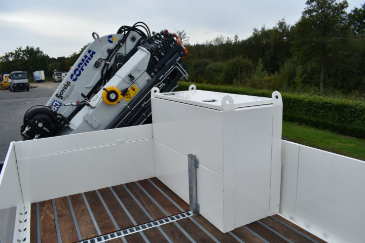 Smet Grondboringen Dessel Man Copma 530 Lier Winch Laadbak Carrosseriebouw (17) (middel)