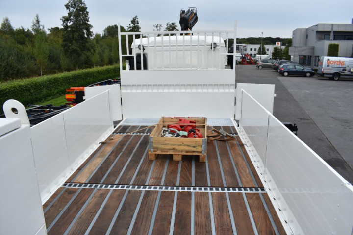 Smet Grondboringen Dessel Man Copma 530 Lier Winch Laadbak Carrosseriebouw (19) (middel)