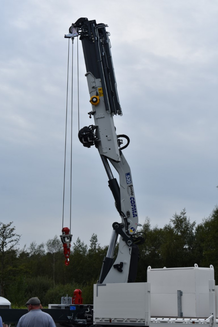 Smet Grondboringen Dessel Man Copma 530 Lier Winch Laadbak Carrosseriebouw (24) (middel)