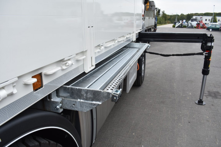 Smet Grondboringen Dessel Man Copma 530 Lier Winch Laadbak Carrosseriebouw (7) (middel)