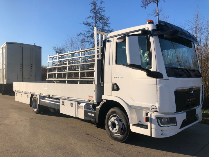 Transport Ramen Raamdrager Carrosserie Man Herentals (5) 2