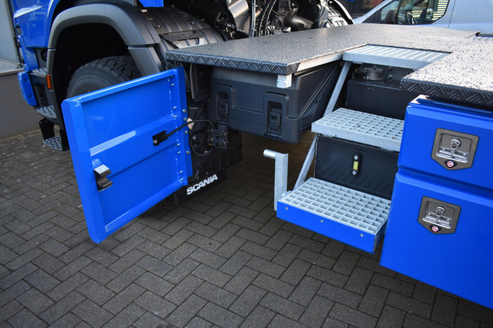 Trekker Uitrusting Gereedschapskoffer Maatwerk Carrosseriewerk De Ceuster Scania Lommel (3)