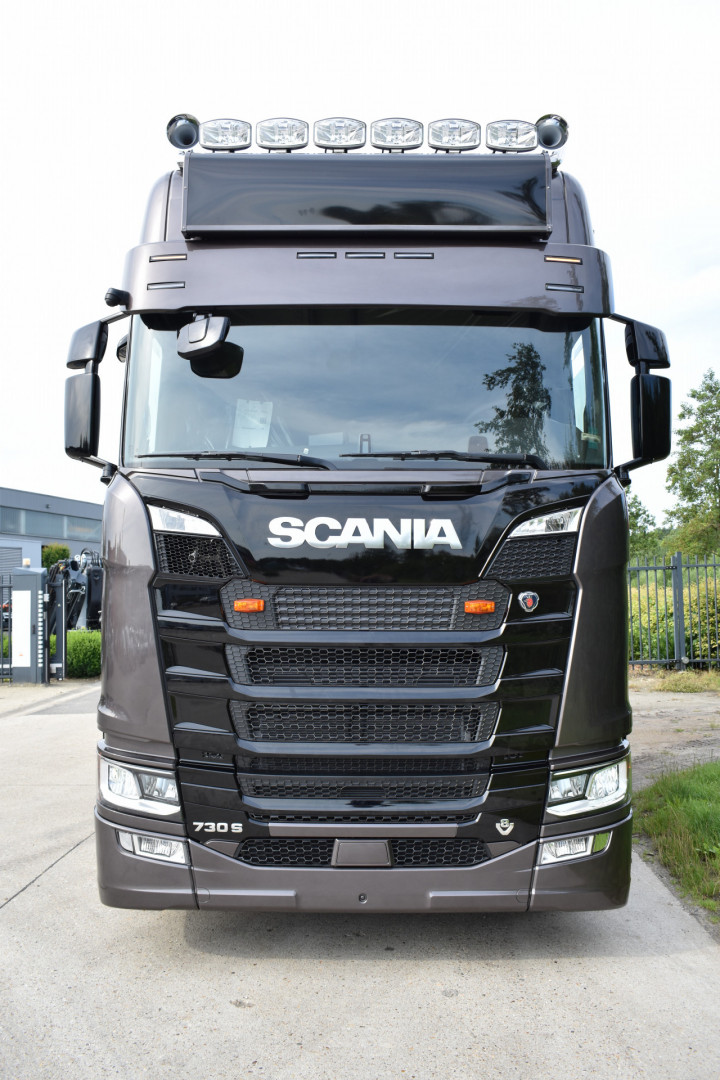 Veelaadkast Irma Noyens Kasterlee Scania V8 Nederland (4)