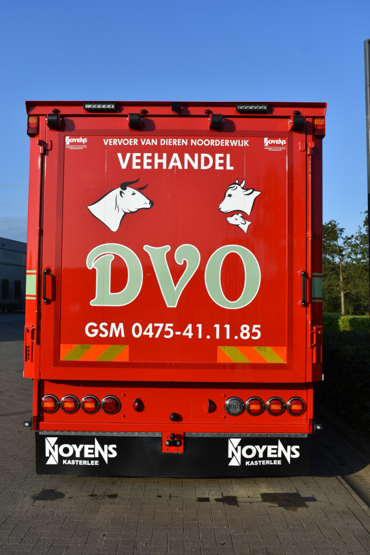 Veelaadkast Levend Vee Transport Carrosseriebouw Van Olmen Noorderwijk Daf Kalverhandel Veehandel (4)