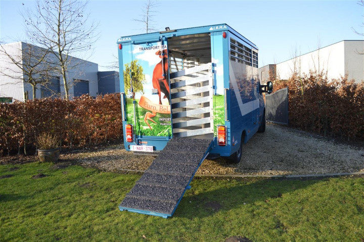 Veelaadkast Transport Levend Vee Irma Veeopbouw (1)