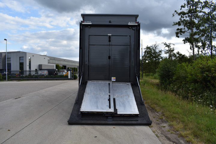 Veetransport Irma Buijtels Kalverhandel Lommel Mercedes Levend Vee (13)