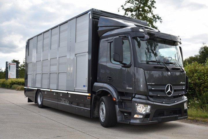 Veetransport Irma Buijtels Kalverhandel Lommel Mercedes Levend Vee (2)