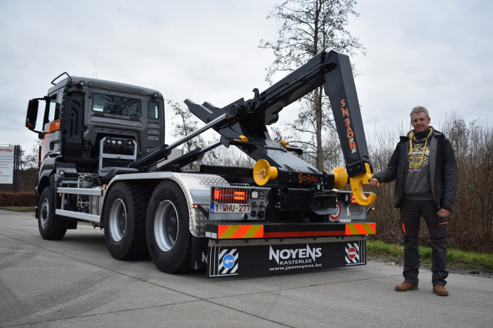 Wisselsysteem Haaksysteem Koppelschotel Grondwerken Geert Geukens Man Busi Group Geel (10)