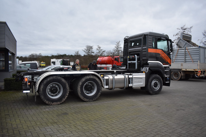 Wisselsysteem Haaksysteem Koppelschotel Grondwerken Geert Geukens Man Busi Group Geel (5)