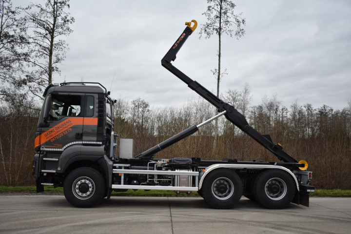 Wisselsysteem Haaksysteem Koppelschotel Grondwerken Geert Geukens Man Busi Group Geel (7)